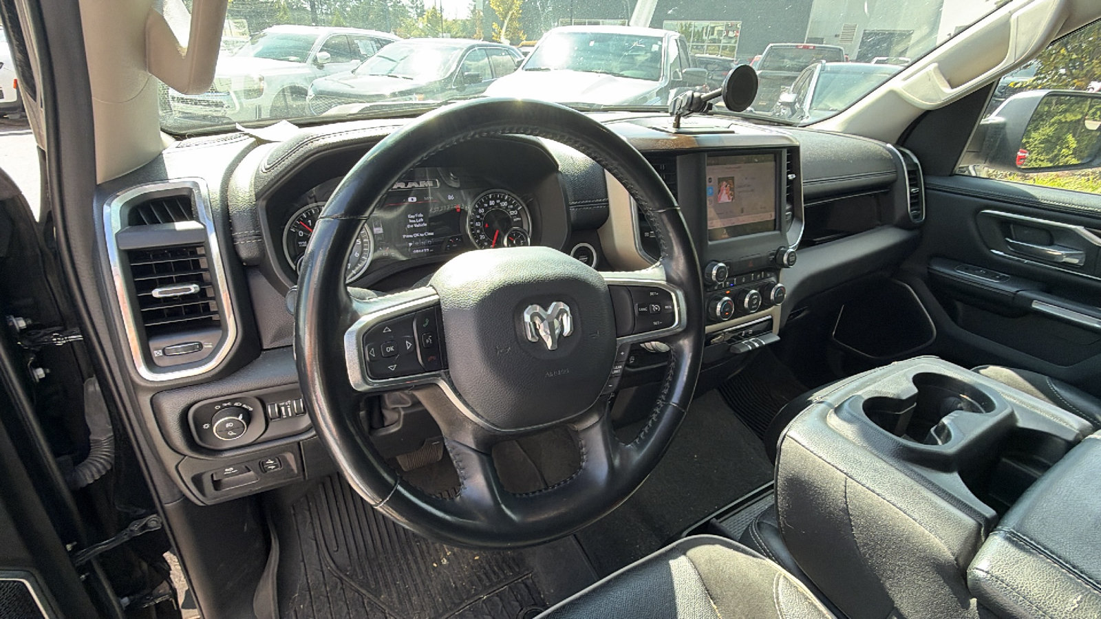 Used 2022 RAM 1500 Laramie RWD image 25