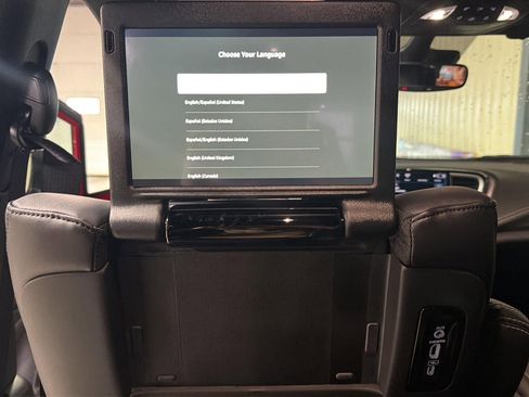 New 2026 Chrysler Pacifica Select image 28