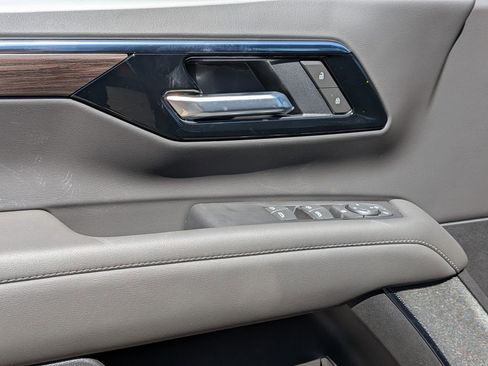 New 2026 Chevrolet Tahoe LS RWD image 8