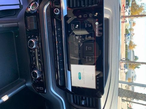 New 2026 GMC Sierra 2500 SLT w/ SLT Premium Package image 25