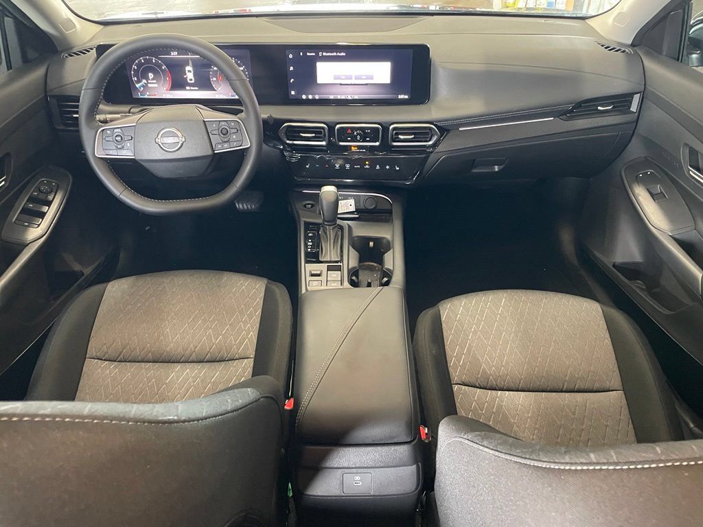 Certified 2026 Nissan Sentra SV w/ SV Convenience Package FWD image 11