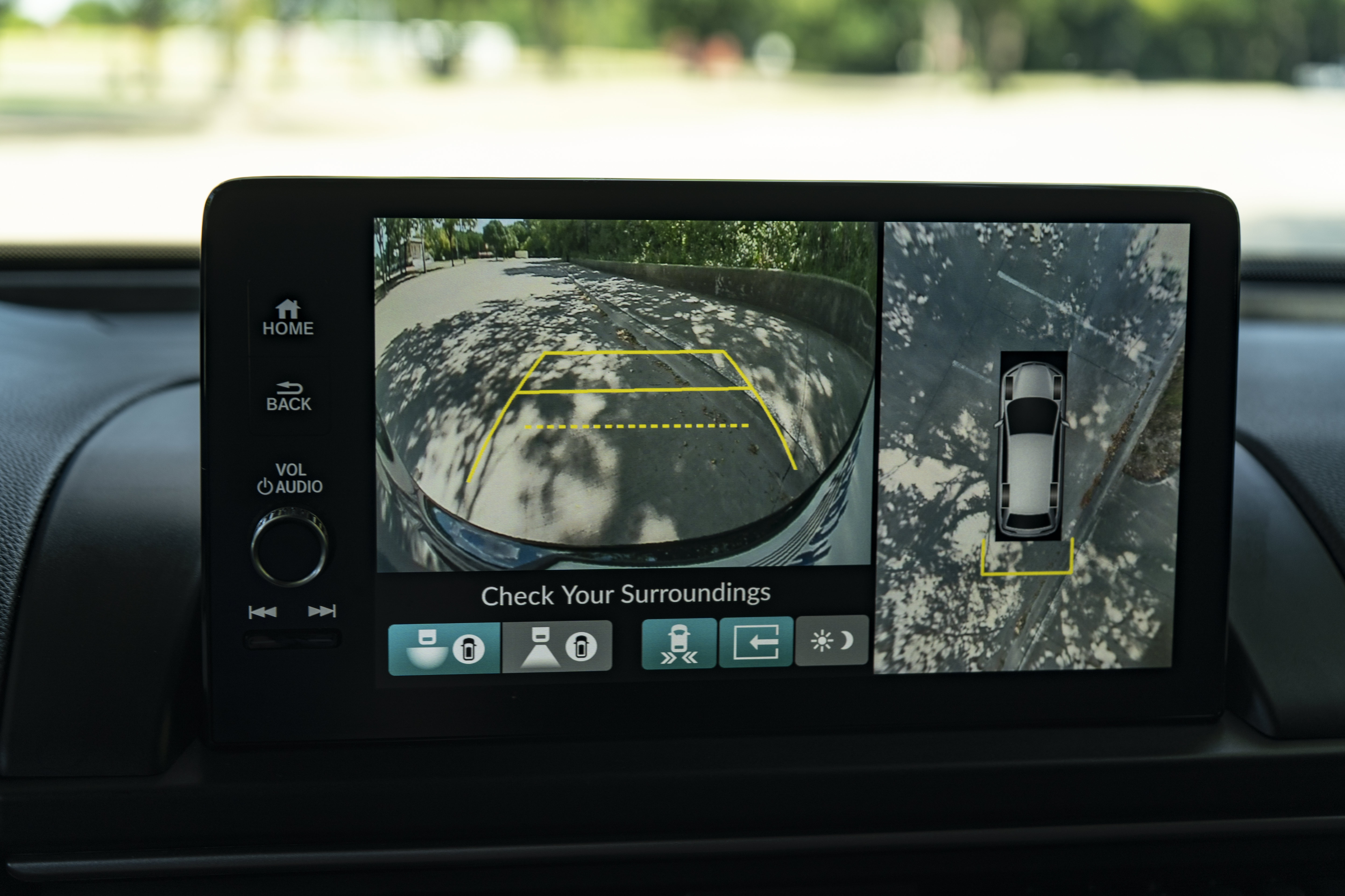 Certified 2025 Honda Pilot Elite image 32
