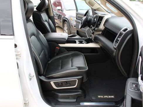 Used 2019 RAM 1500 Laramie AWD/4WD image 48