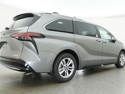 New 2026 Toyota Sienna Limited