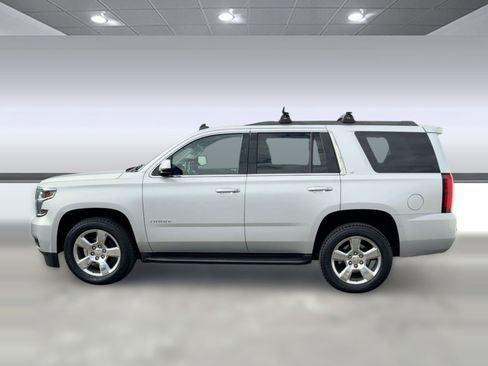 Used 2015 Chevrolet Tahoe LT image 2