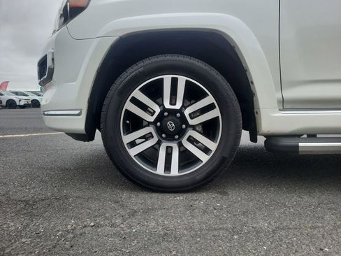 Used 2016 Toyota 4Runner SR5 image 26