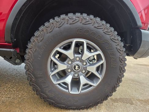New 2025 Ford Bronco Badlands AWD/4WD image 33