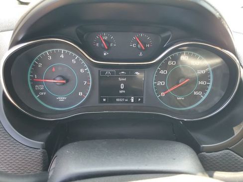 Certified 2017 Chevrolet Cruze LT w/ Convenience Package FWD image 30
