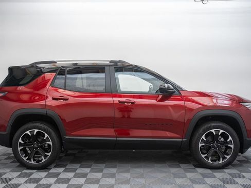 New 2026 Chevrolet Equinox LT w/ Convenience Package II AWD/4WD image 4