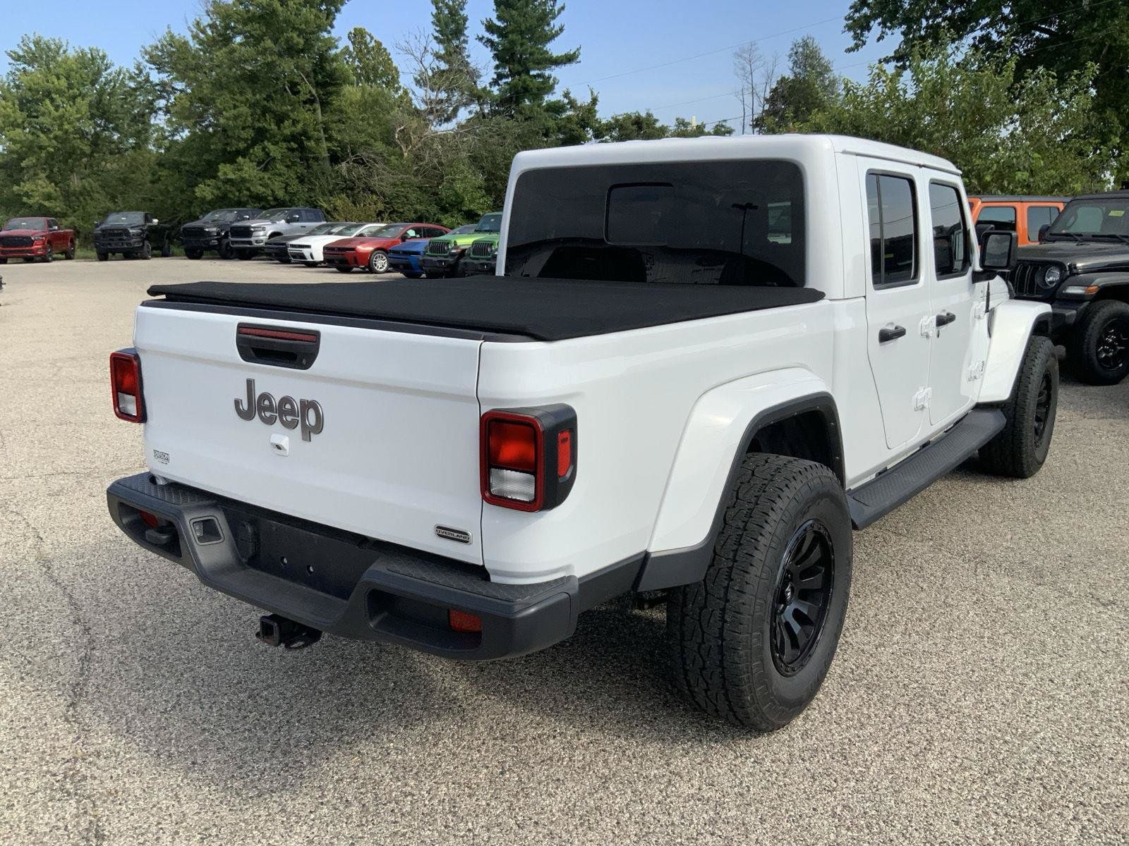 Used 2022 Jeep Gladiator Overland w/ Popular Equipment Package AWD/4WD image 11