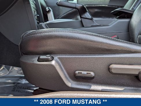 Used 2008 Ford Mustang GT Premium RWD image 19