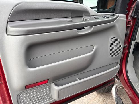 Used 2002 Ford F250 XLT image 23