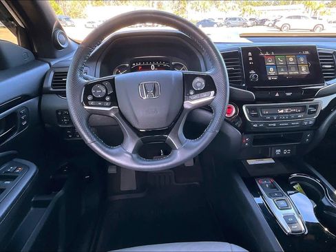 Used 2023 Honda Passport Elite image 5