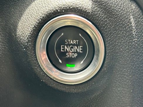 Used 2019 GMC Sierra 1500 AT4 w/ AT4 Premium Package AWD/4WD image 42