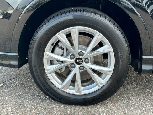 Used 2025 Audi Q3 2.0T Premium w/ Convenience Package image 44