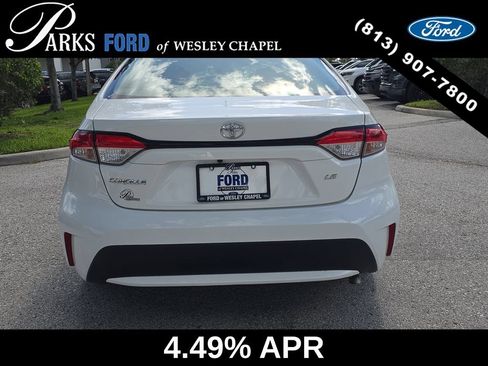 Used 2022 Toyota Corolla LE FWD image 6