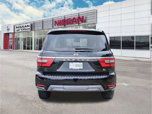Certified 2023 Nissan Armada SL w/ Captain's Chairs Package image 5