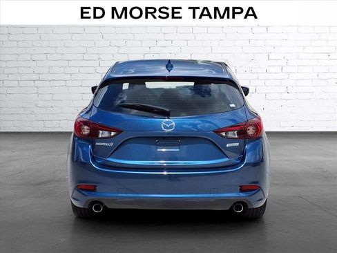 Used 2018 MAZDA MAZDA3 Touring FWD image 4