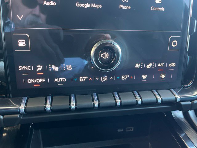 Used 2026 GMC Yukon XL AT4 w/ AT4 Premium Plus Package AWD/4WD image 24