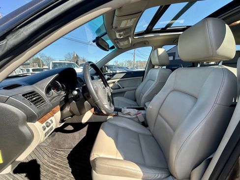 Used 2009 Subaru Outback 2.5i Limited image 9