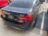 Used 2018 BMW 320i xDrive Sedan image 6