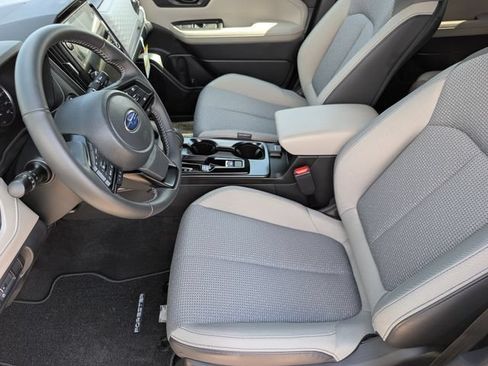 Used 2026 Subaru Forester Premium AWD/4WD image 13