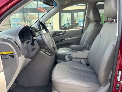 Used 2012 Kia Sedona EX w/ Luxury Pkg image 10