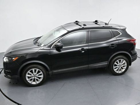 Used 2020 Nissan Rogue Sport SV w/ Technology Package FWD image 39