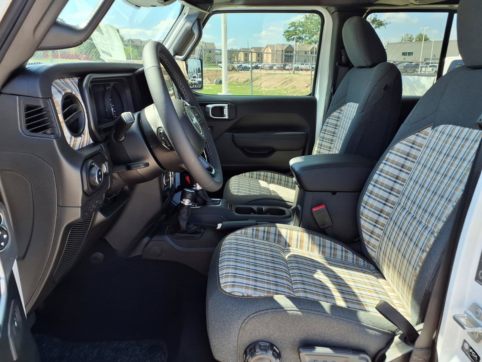New 2026 Jeep Gladiator Sport AWD/4WD image 15