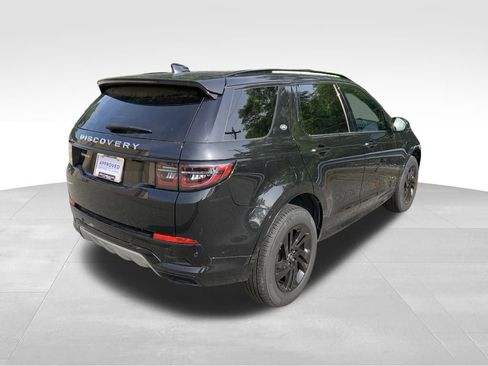 Certified 2024 Land Rover Discovery Sport S image 8