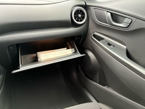 Used 2023 Hyundai Kona SEL image 36