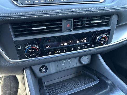 New 2026 Nissan Rogue SV image 18