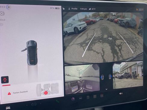 Used 2022 Tesla Model Y Long Range image 13