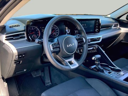 Used 2022 Kia K5 LXS FWD image 17