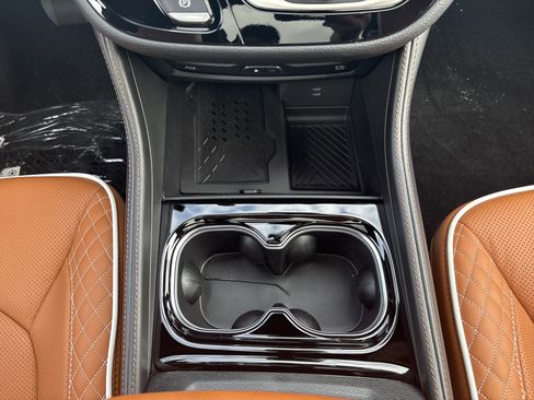 New 2026 Chrysler Pacifica Pinnacle AWD/4WD image 30