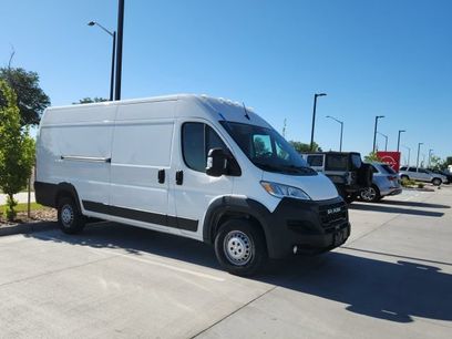 Used 2025 RAM ProMaster 3500 w/ Convenience Group