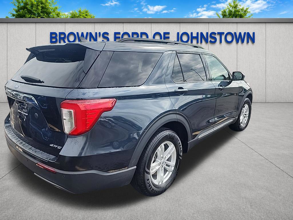 Used 2023 Ford Explorer XLT w/ Equipment Group 202A AWD/4WD image 10