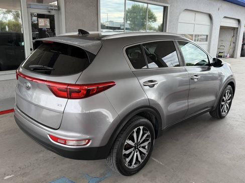 Used 2017 Kia Sportage EX w/ EX Premium Package AWD/4WD image 5
