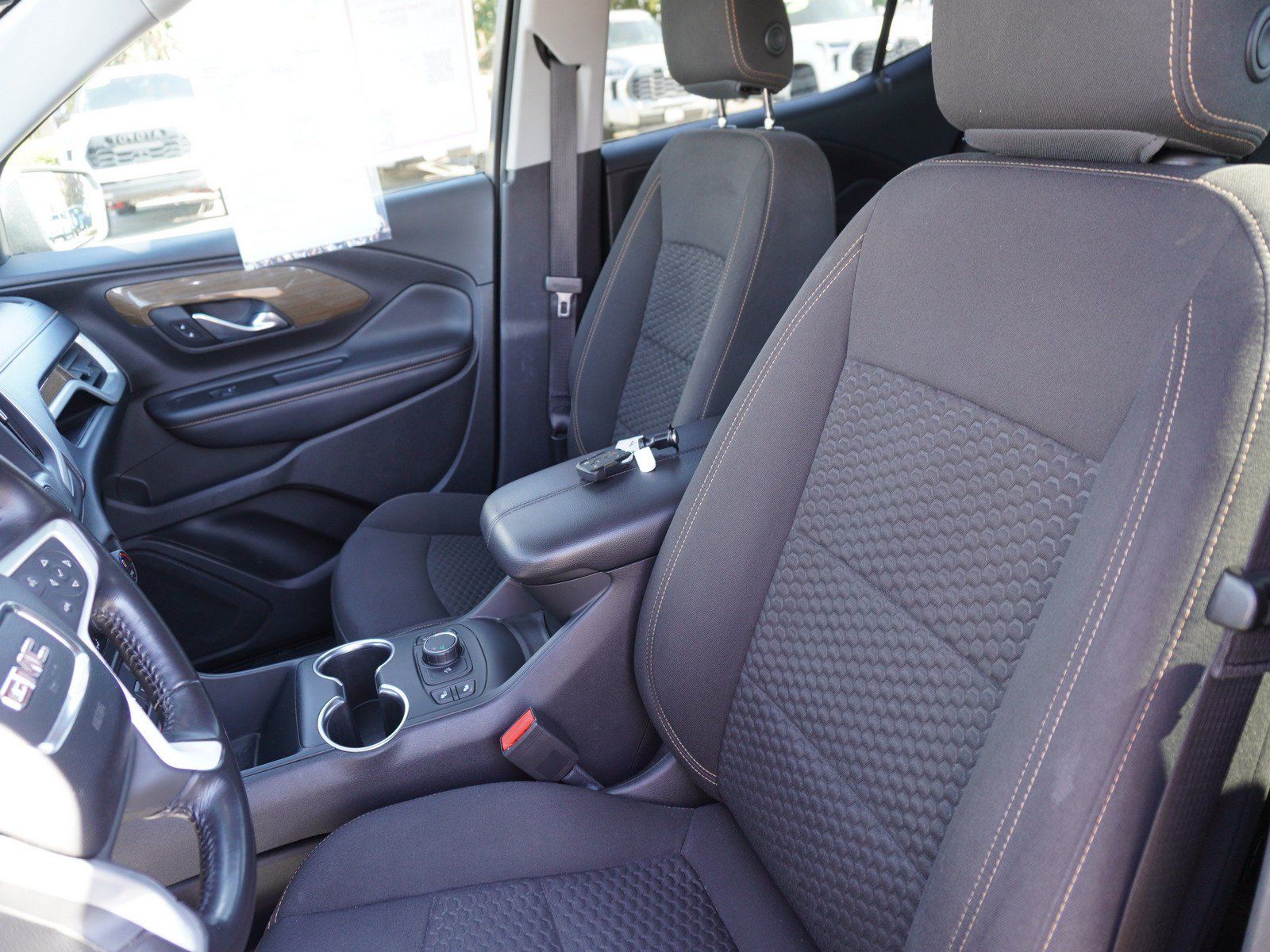 Used 2019 GMC Terrain SLE w/ Driver Convenience Package FWD image 21