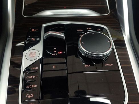 New 2026 BMW X6 xDrive40i image 23