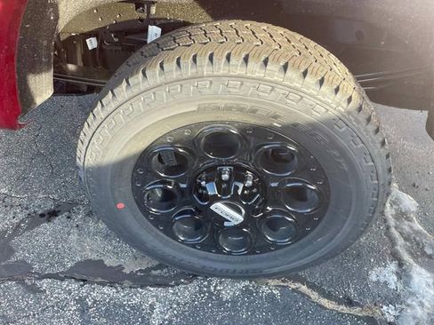 New 2025 Ford F250 XLT w/ Black Appearance Package image 5