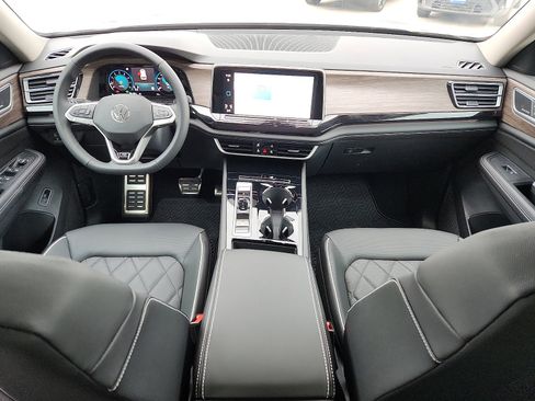 New 2026 Volkswagen Atlas SEL Premium R-Line image 11