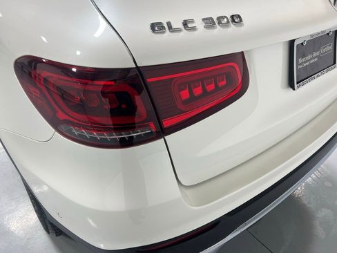 Used 2022 Mercedes-Benz GLC 300 4MATIC image 13