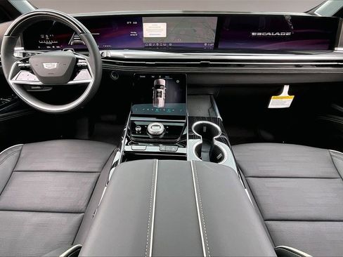 New 2026 Cadillac Escalade Sport w/ Touring Package image 5