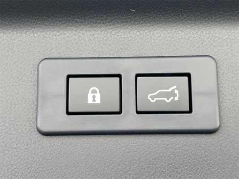 New 2025 Subaru Forester Touring image 41