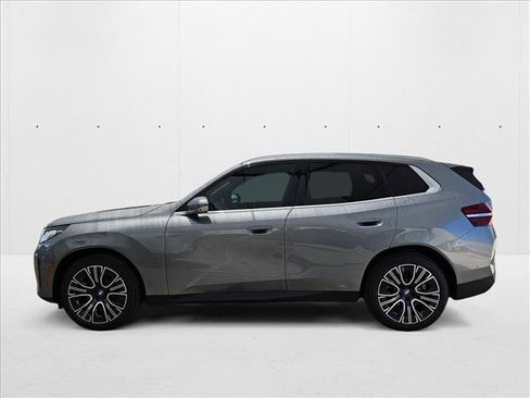 Used 2025 BMW X3 xDrive30i w/ Premium Package image 8