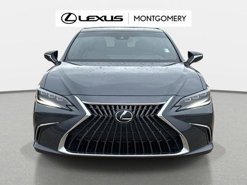Used 2022 Lexus ES 350 Ultra Luxury w/ Accessory Package 2 image 8
