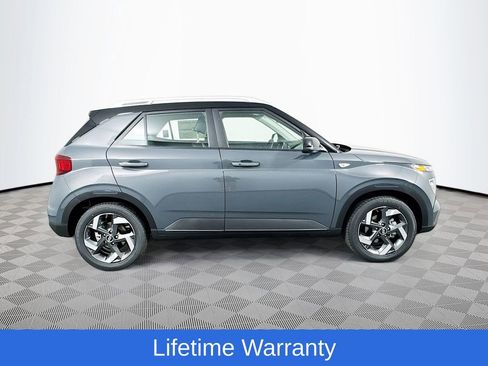 New 2026 Hyundai Venue SEL image 4