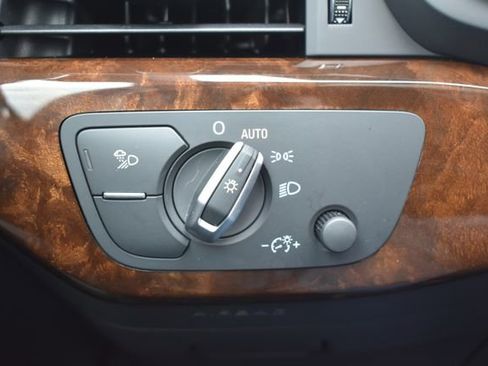 Used 2019 Audi A4 2.0T Premium w/ Convenience Package image 22