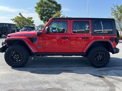 Used 2023 Jeep Wrangler Unlimited Rubicon 4xe AWD/4WD image 9